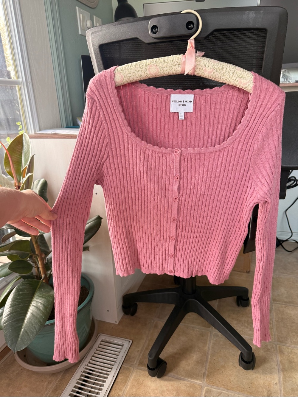 Willow & Wind Pink Ribbed Button-Front Cardigan - Picture 2 of 5